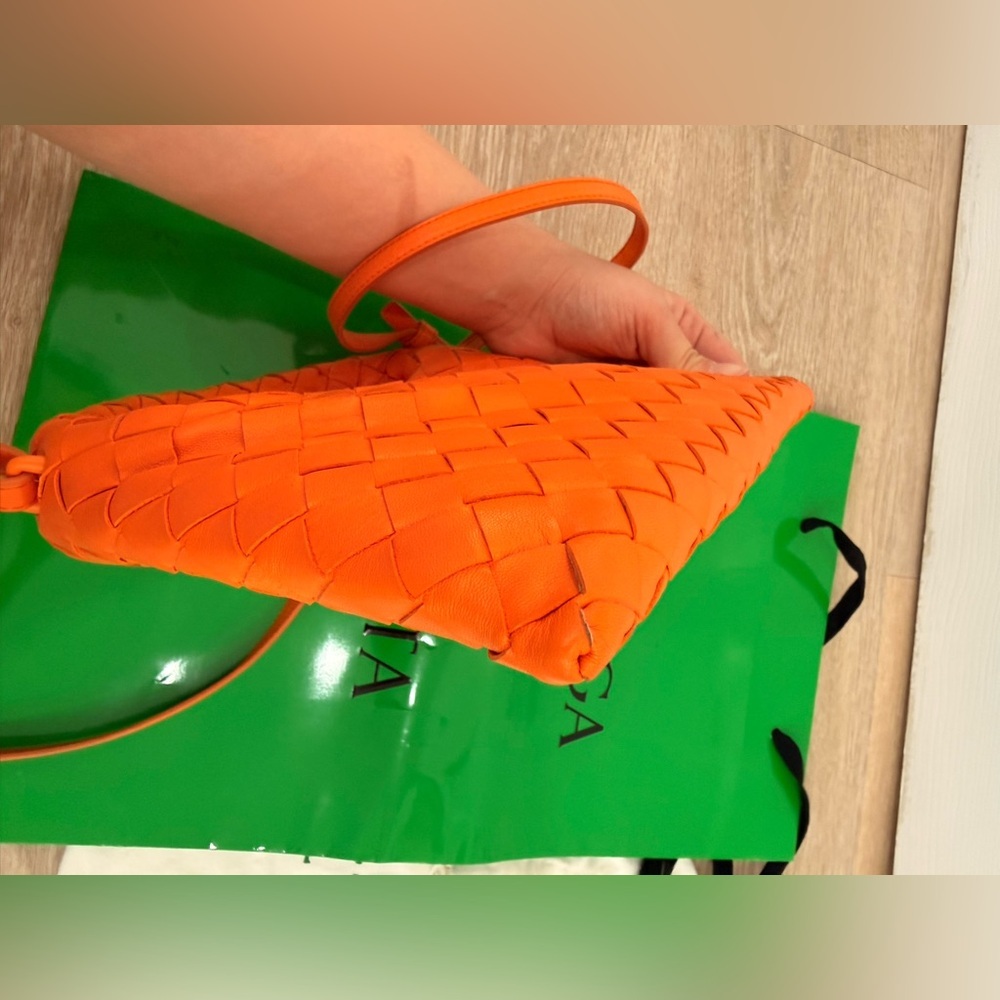 Bottega Veneta Orange mini hop  Leather Bag msrp 3400$ - Picture 7 of 11